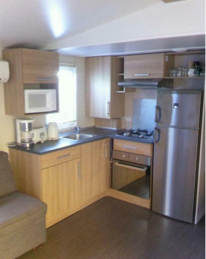 Grand Mobilehome Proche Commodite Fo10 Campsite 4*